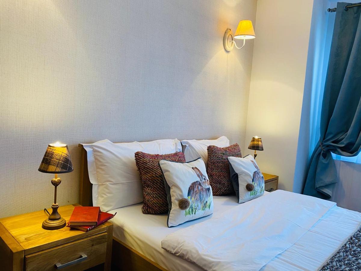 Pensiunea Doina Bucovinei Hotel มานาสทิรีอา ฮูโมรูลุย ภายนอก รูปภาพ